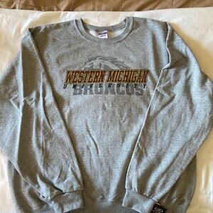 Western Michigan Broncos Sweatshirt ⭐️ NWT, XL